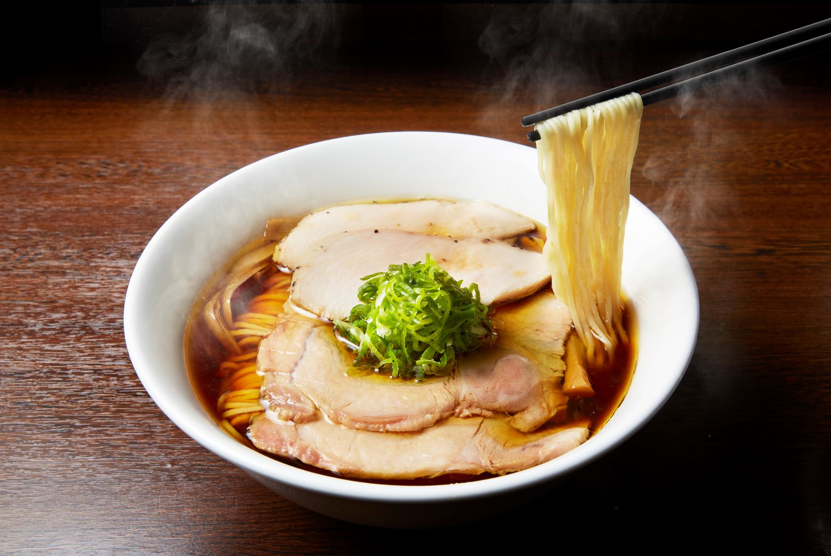 7日（火）までの出店 ＜らーめん清湯＞ 特製醤油 1,381円　 ※各日300杯限り