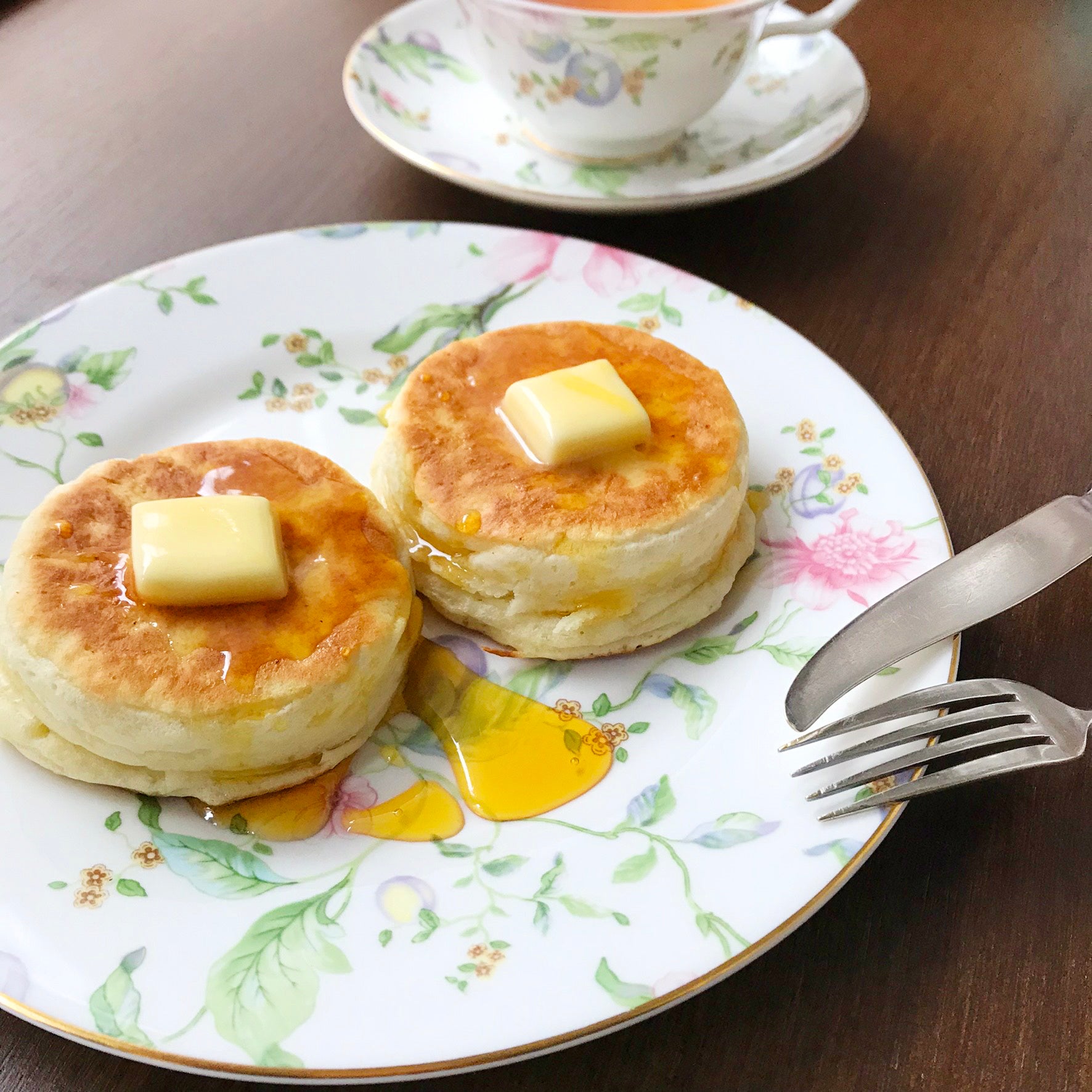 ＜ベリーズティールーム＞ クランペット3枚セット  750円