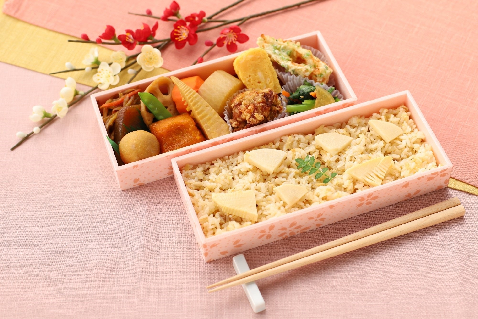 ＜まつおか＞ 筍ご飯二段弁当 1,188円