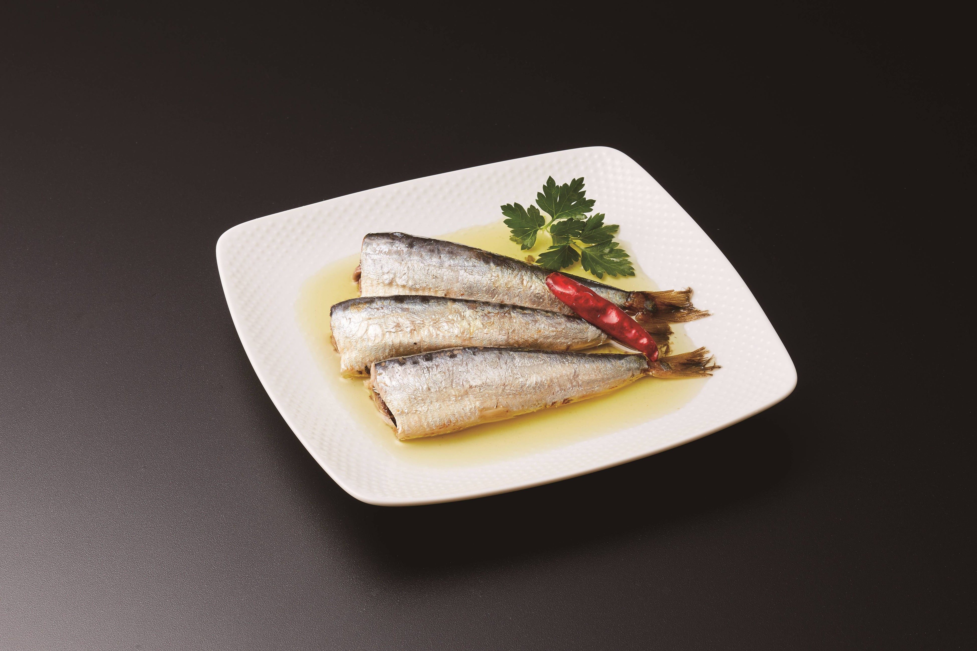 千葉県＜本家留蔵＞ご飯とお酒に合うオイルサーディン  1,620円