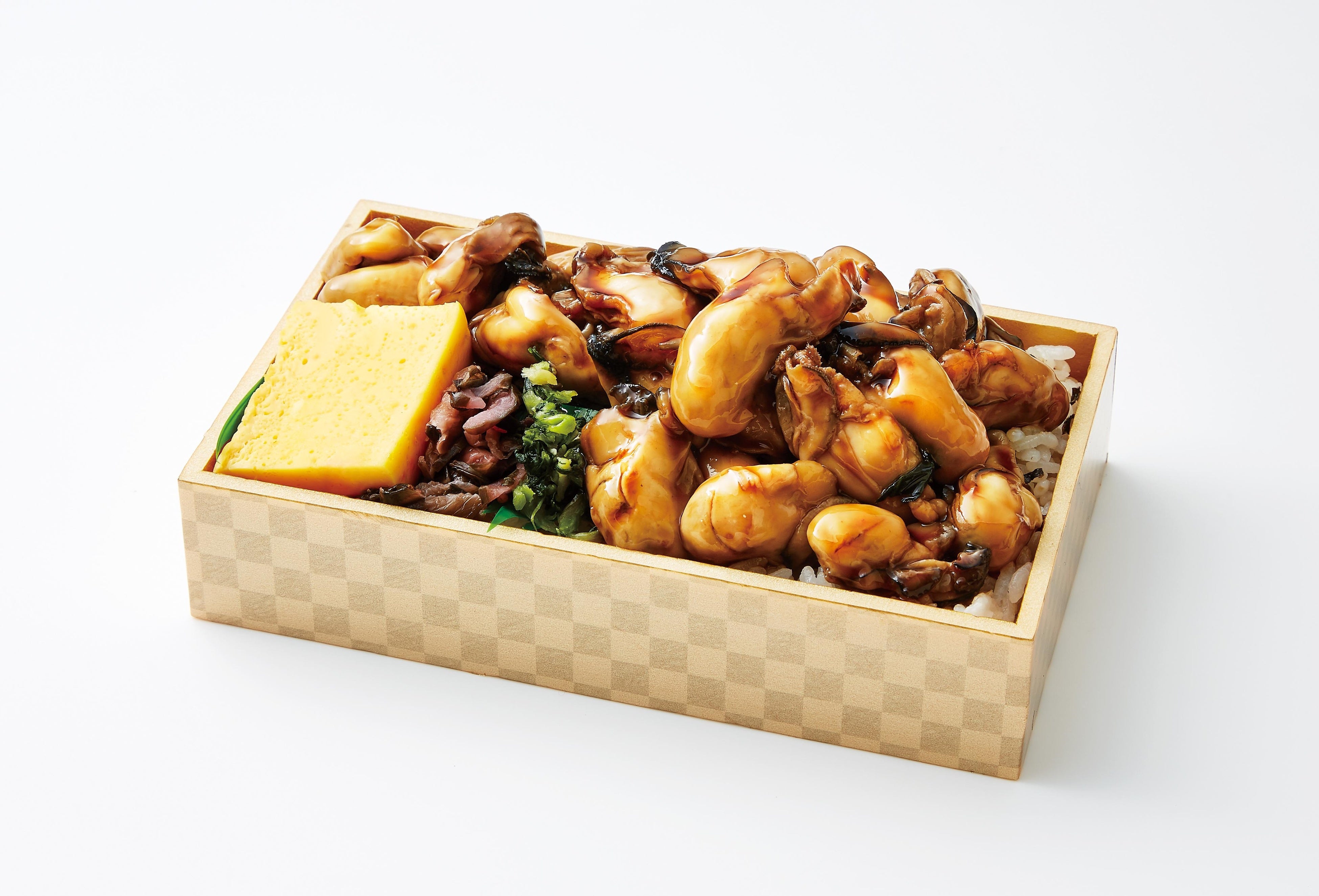 広島県福山市＜千両屋＞ 広島牡蠣てんこ盛り弁当 1,620円　※各日100折限り