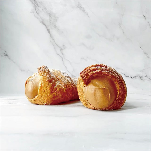 ＜ザ・カスター＞カスタードコロネ（エスプレッソコーヒー） 351円