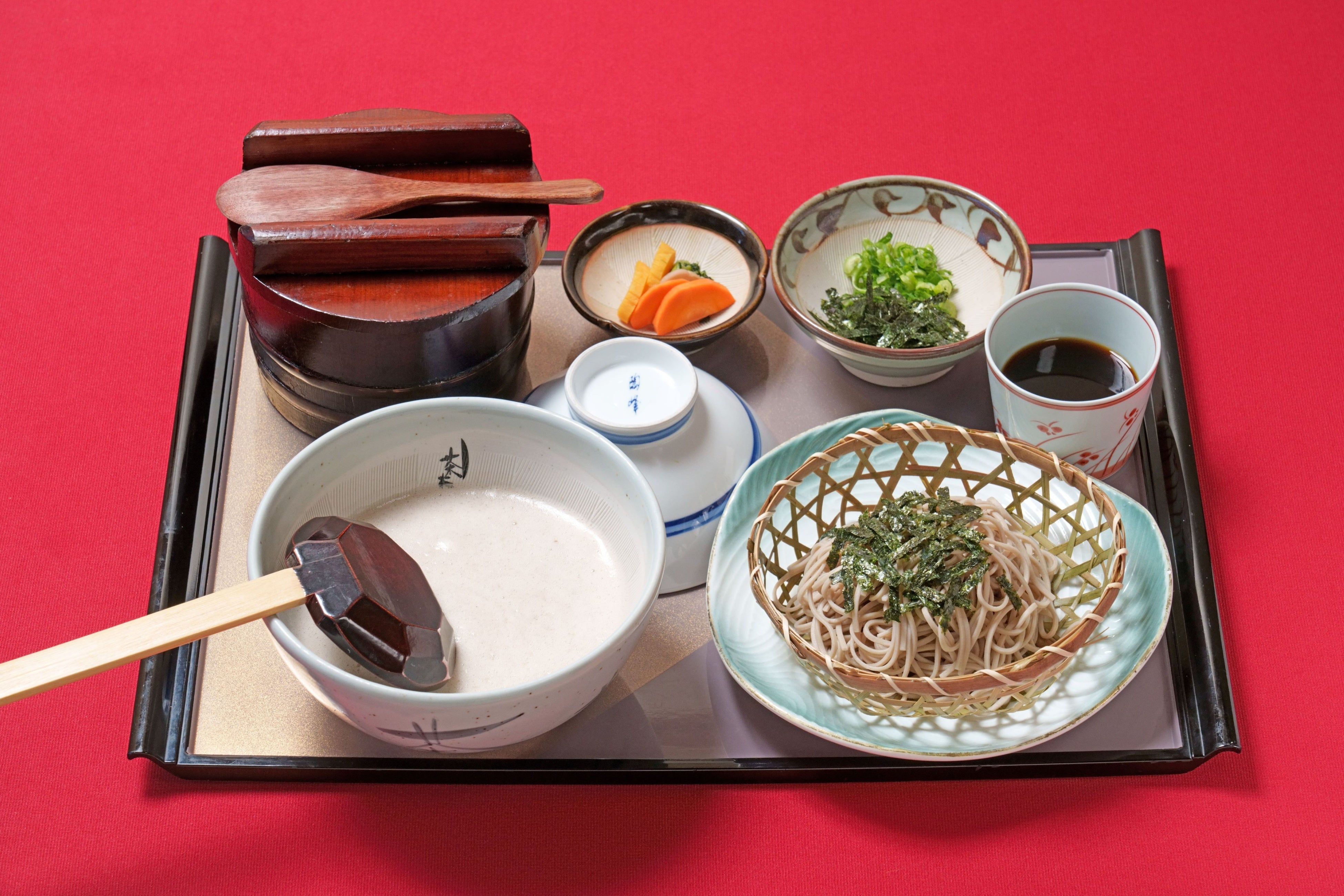 ＜自然薯料理 茶茶＞ 自然薯料理 茶茶のとろろ御膳1,701円