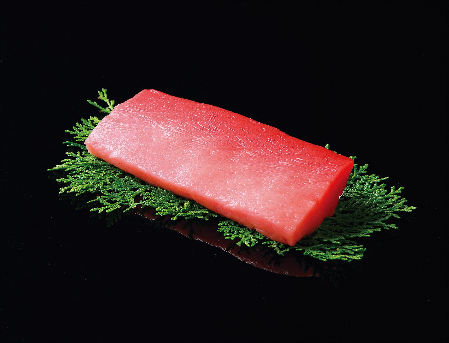 ＜中島水産＞青森県 大間産天然まぐろ 中トロ（解凍）（100g当り） 3,998円