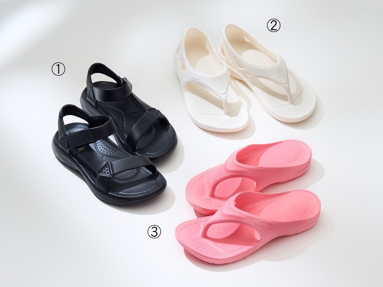 <小部本舗>①台湾サンダル スポサン 4,260円/②台湾サンダル かかとあり 4,260円/③台湾サンダル かかとなし 3,930円