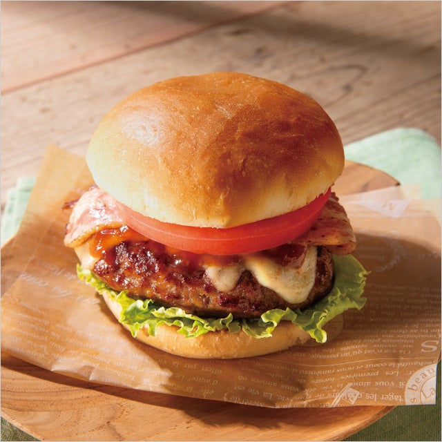 ＜キッチン飛騨＞飛騨牛ハンバーガー（1個） 1,001円