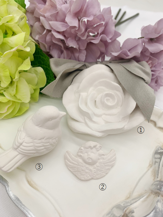 ＜クルミハウス＞ マチルドエム フレグランス&nbsp; ①バラ 1,100円&nbsp; ※10点限り&nbsp; ②小鳥 770円&nbsp; ※5点限り&nbsp; ③エンジェル　440円&nbsp; ※10点限り