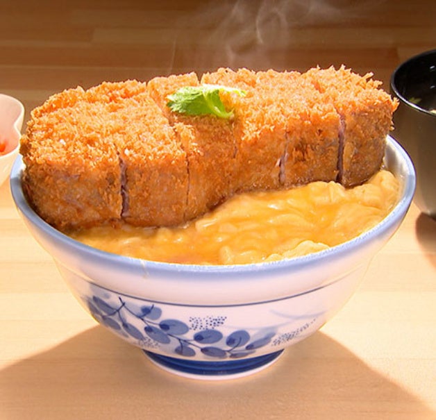 <かつ丼あらた>ロースかつ丼(1人前)2,200円