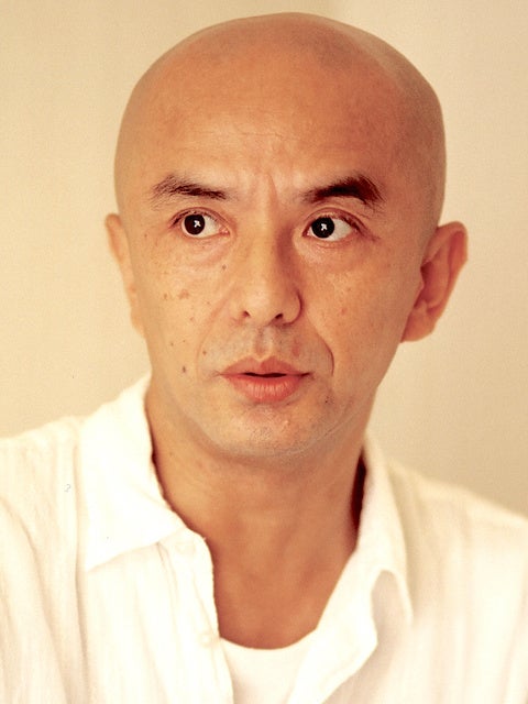 演出・振付・美術・衣裳・照明：勅使川原三郎