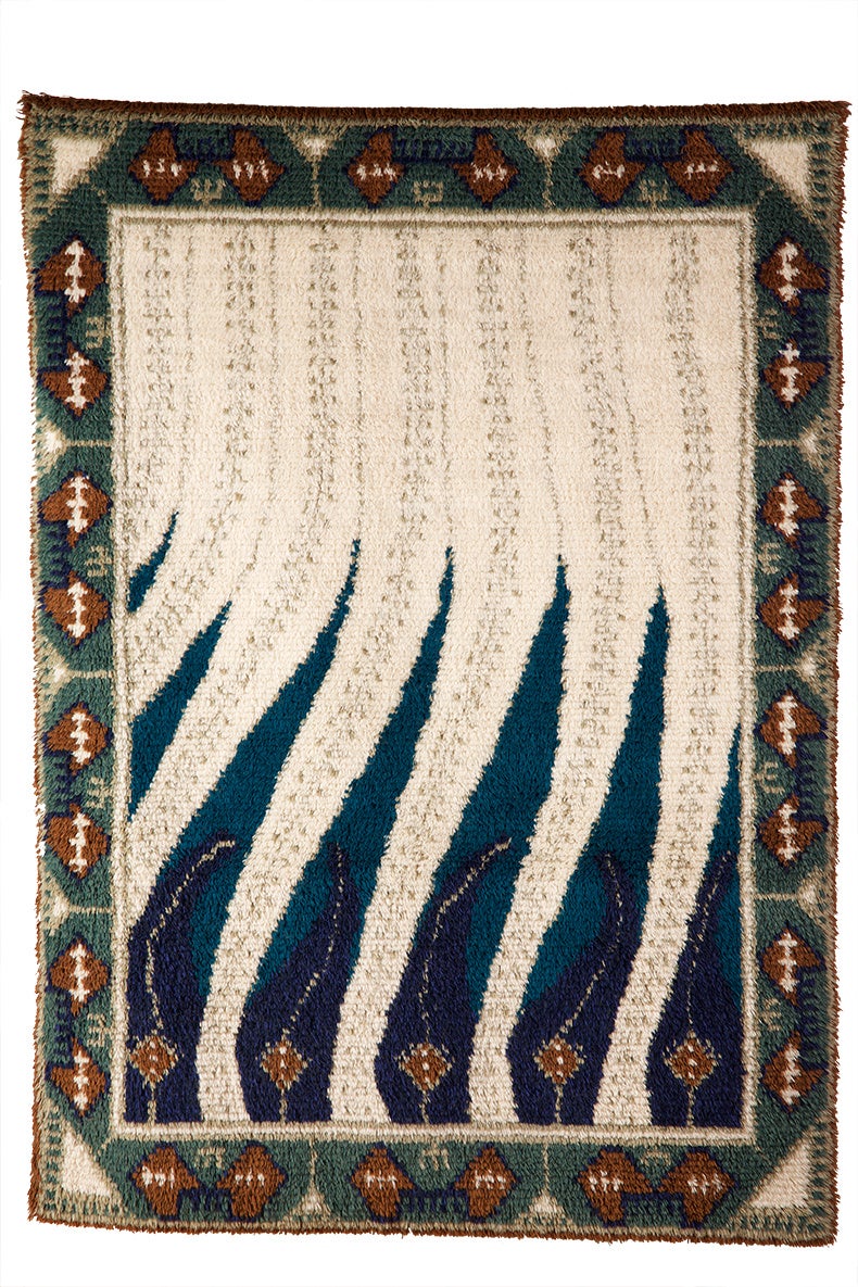 アクセリ・ガッレン=カッレラ《炎》 1899年（デザイン）／1983年（再制作） 204×147cm トゥオマス・ソパネン・コレクション Photo Katja Hagelstam