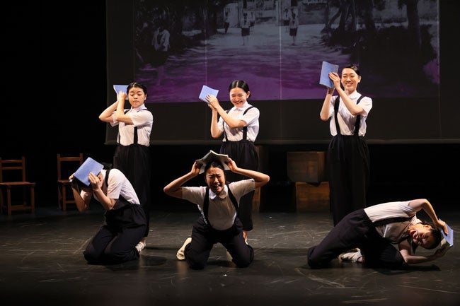 ＜2022年8～9月朗読劇『ひめゆり』写真：宮川舞子＞