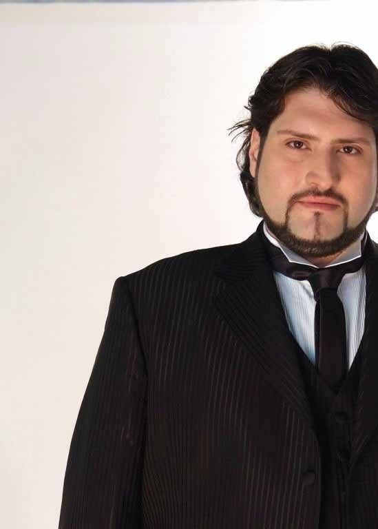 二コラ・アライモ