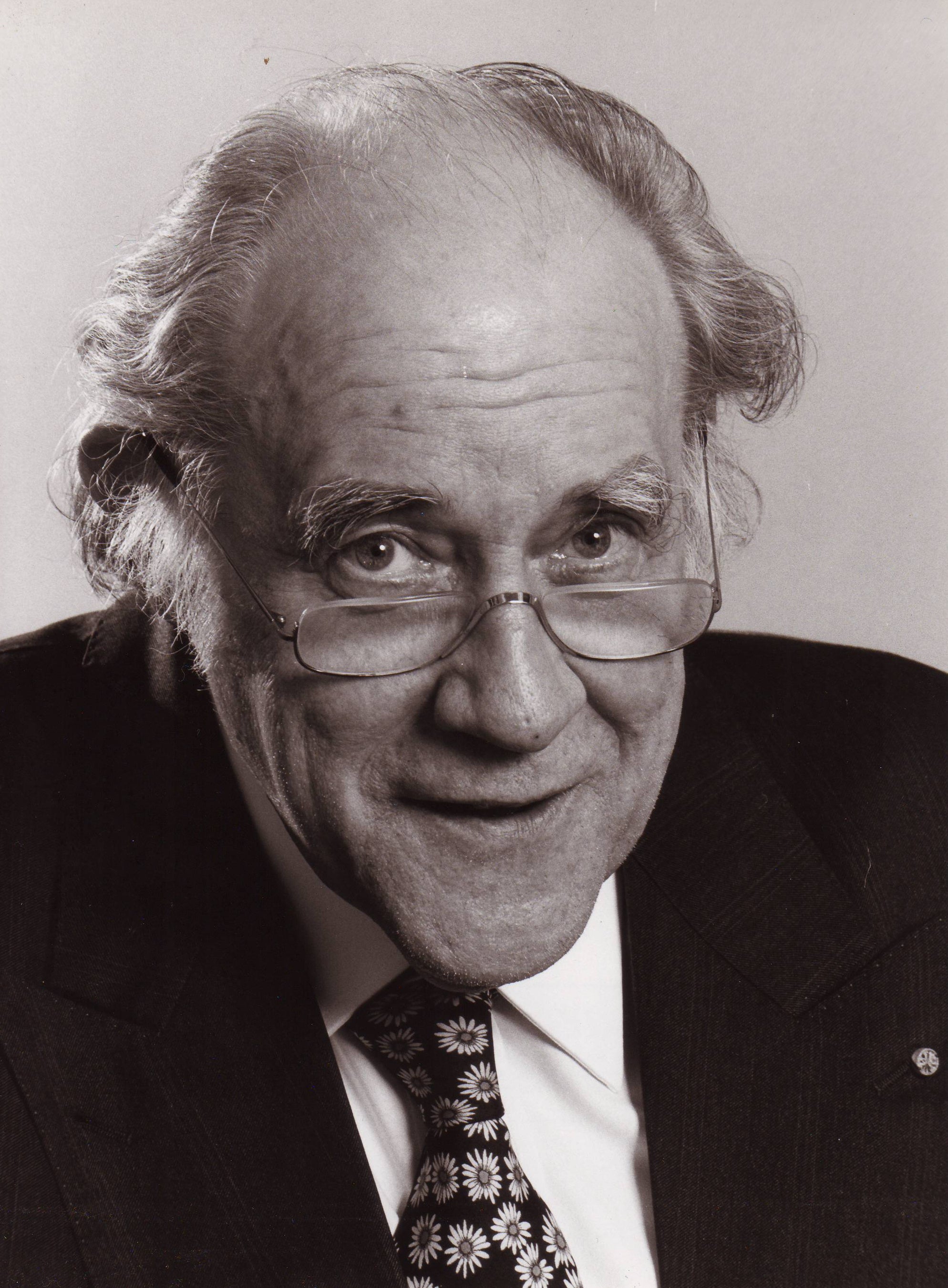 アウグスト・ エファーディング