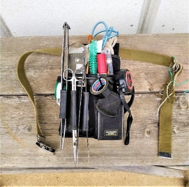 植物園スタッフの腰道具