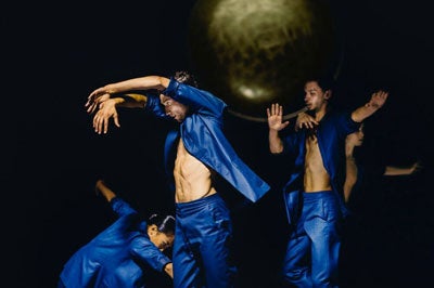 刈谷円香 & パクストン・リケッツ『SOON』©Rahi Rezvani