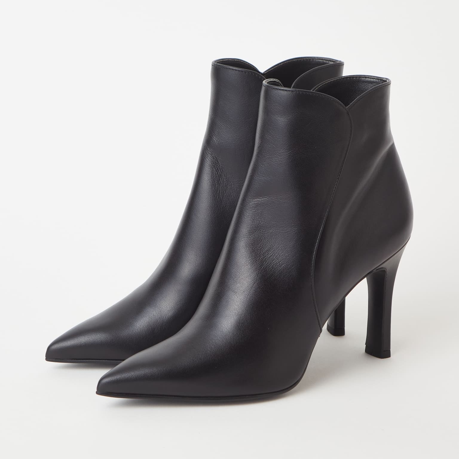 ダイアナ】王道美脚ブーツのレッドソールがWEB・路面店限定で復活