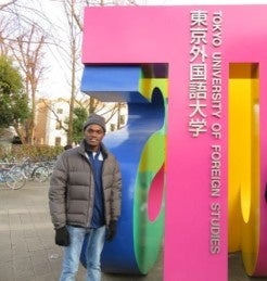 東京外大留学中のファブリスさん