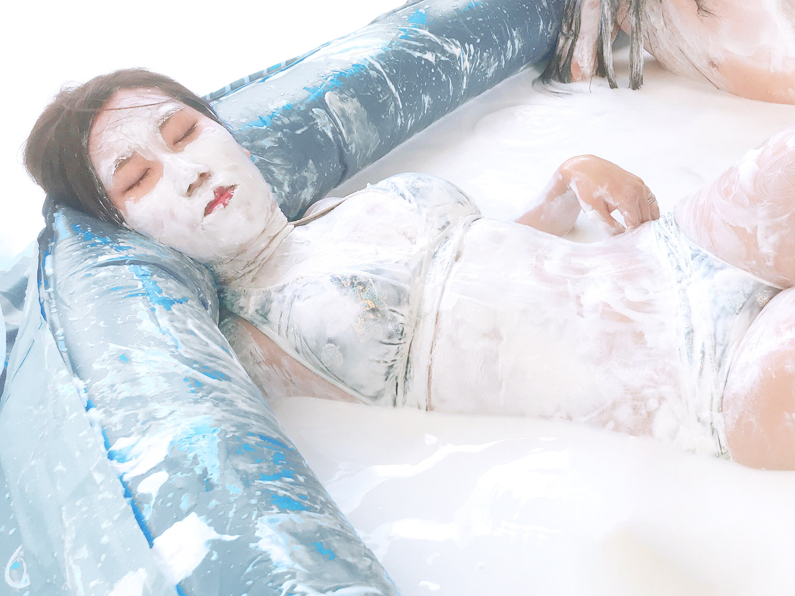 モンモリロナイトプール