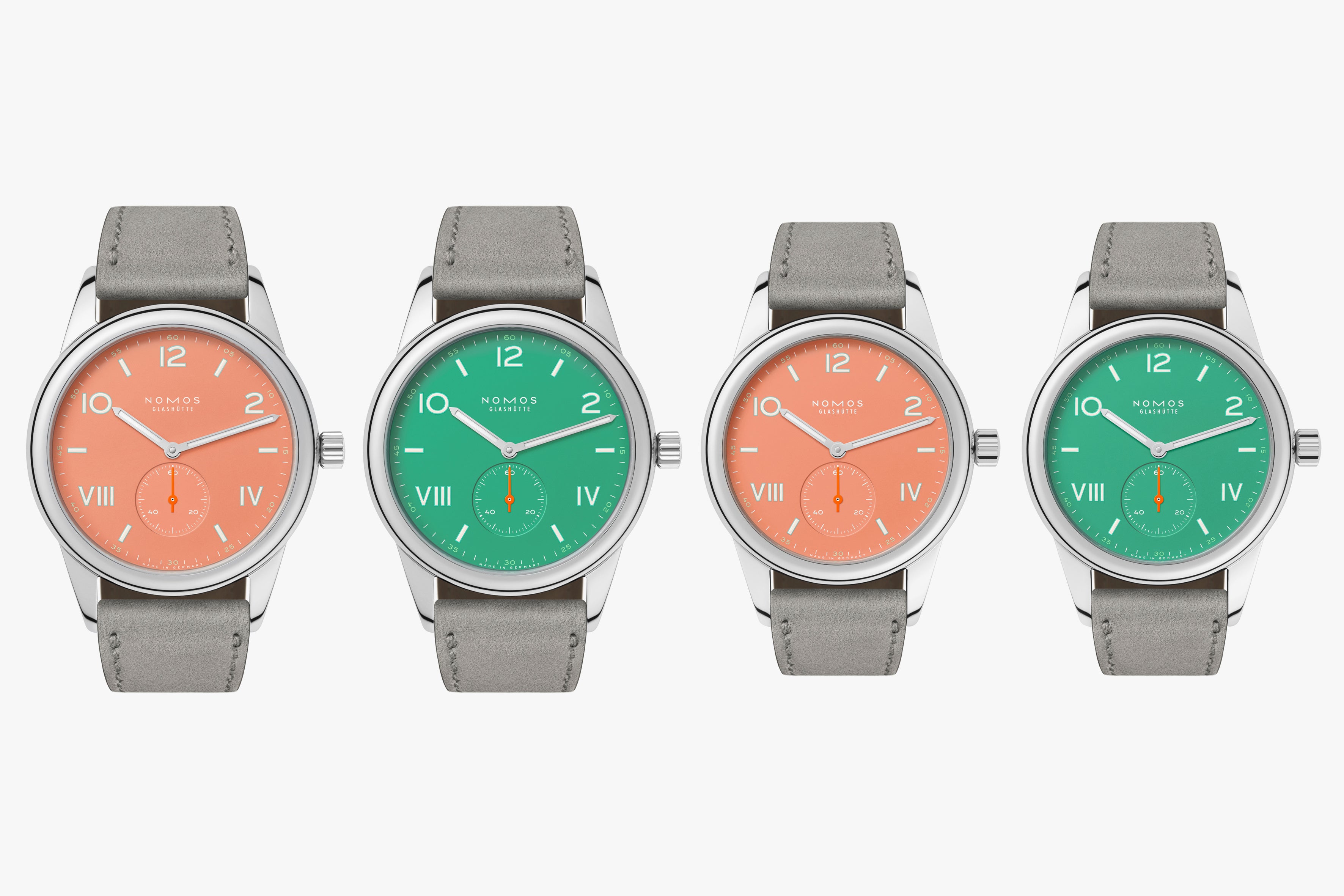 左から、NM725・NM726　231,000円（税込）、NM714・NM715　220,000円（税込）