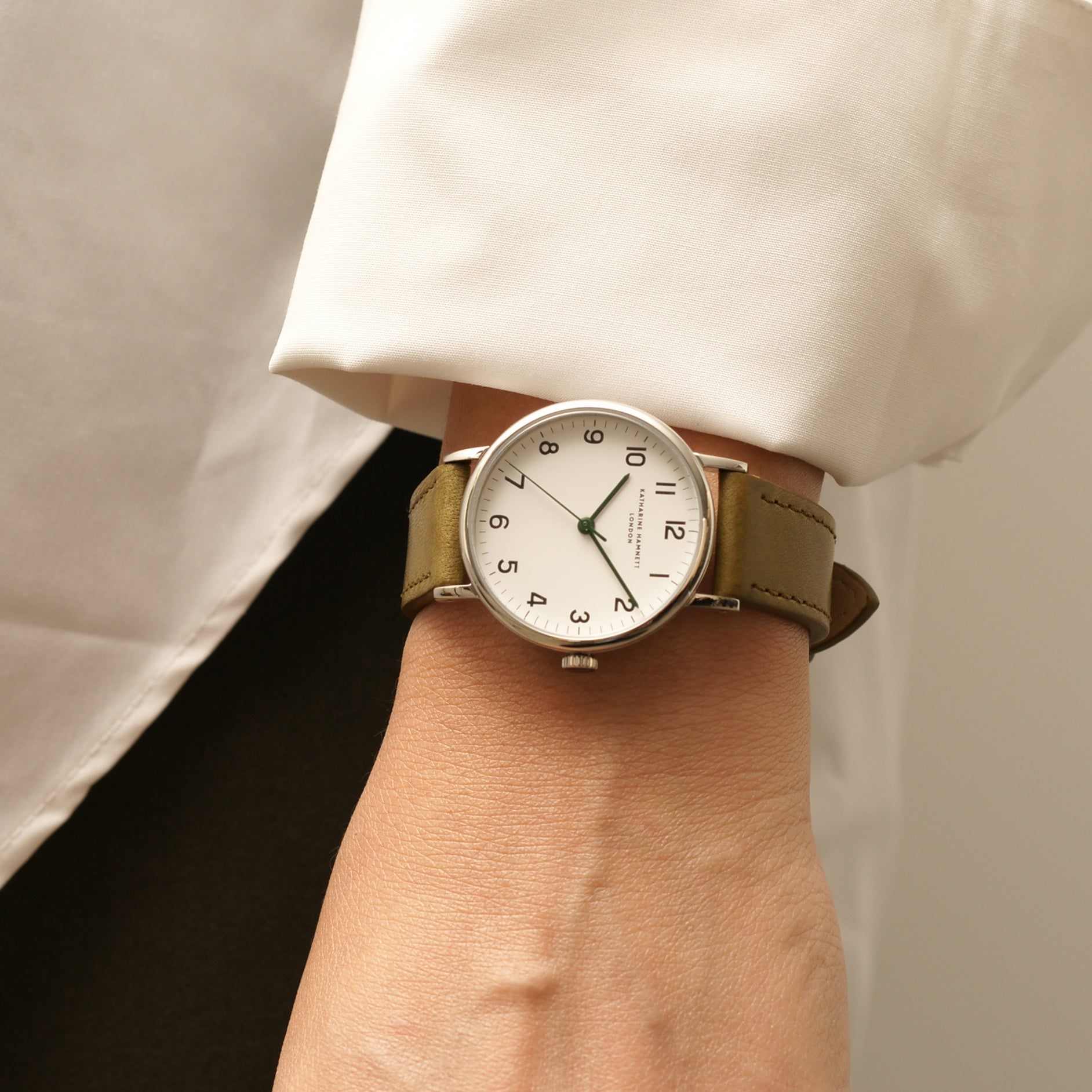 英国ブランド「キャサリン ハムネット ロンドン」ウォッチコレクション