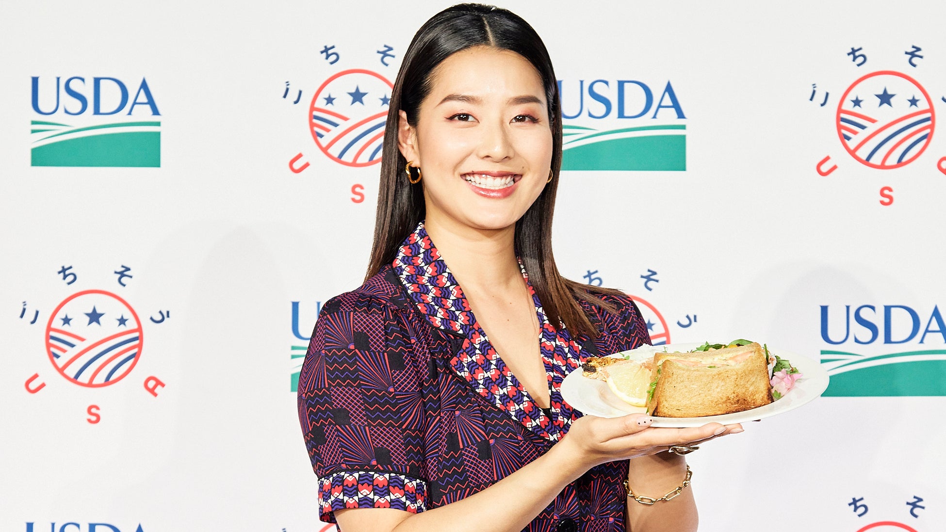 すみれさんプレート持ち