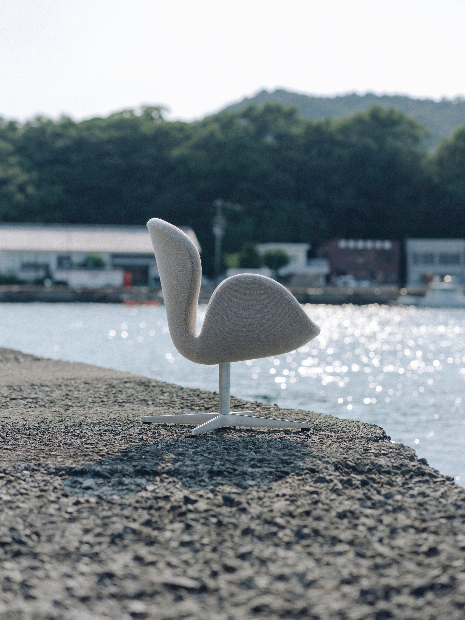 フリッツ・ハンセンが瀬戸内海・本島にて特別展示イベント「FRITZ HANSEN EXHIBITION in HONJIMA 2025」を開催