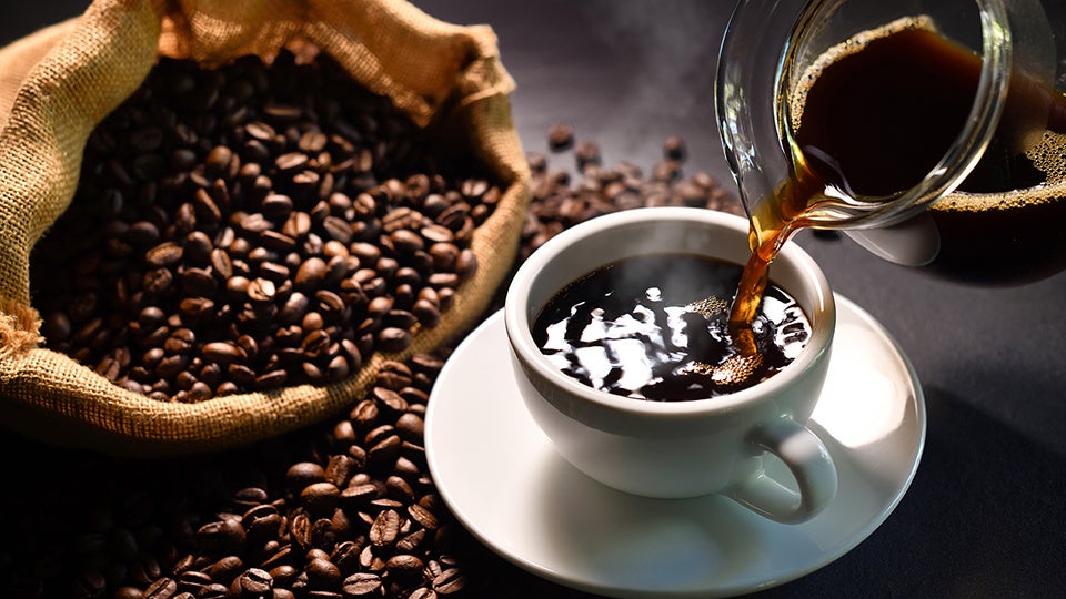 コーヒー好きが全体の66%、よく飲むのは市販のコーヒー 自分で淹れるコーヒーは「価格」と「コクや深み」を重視