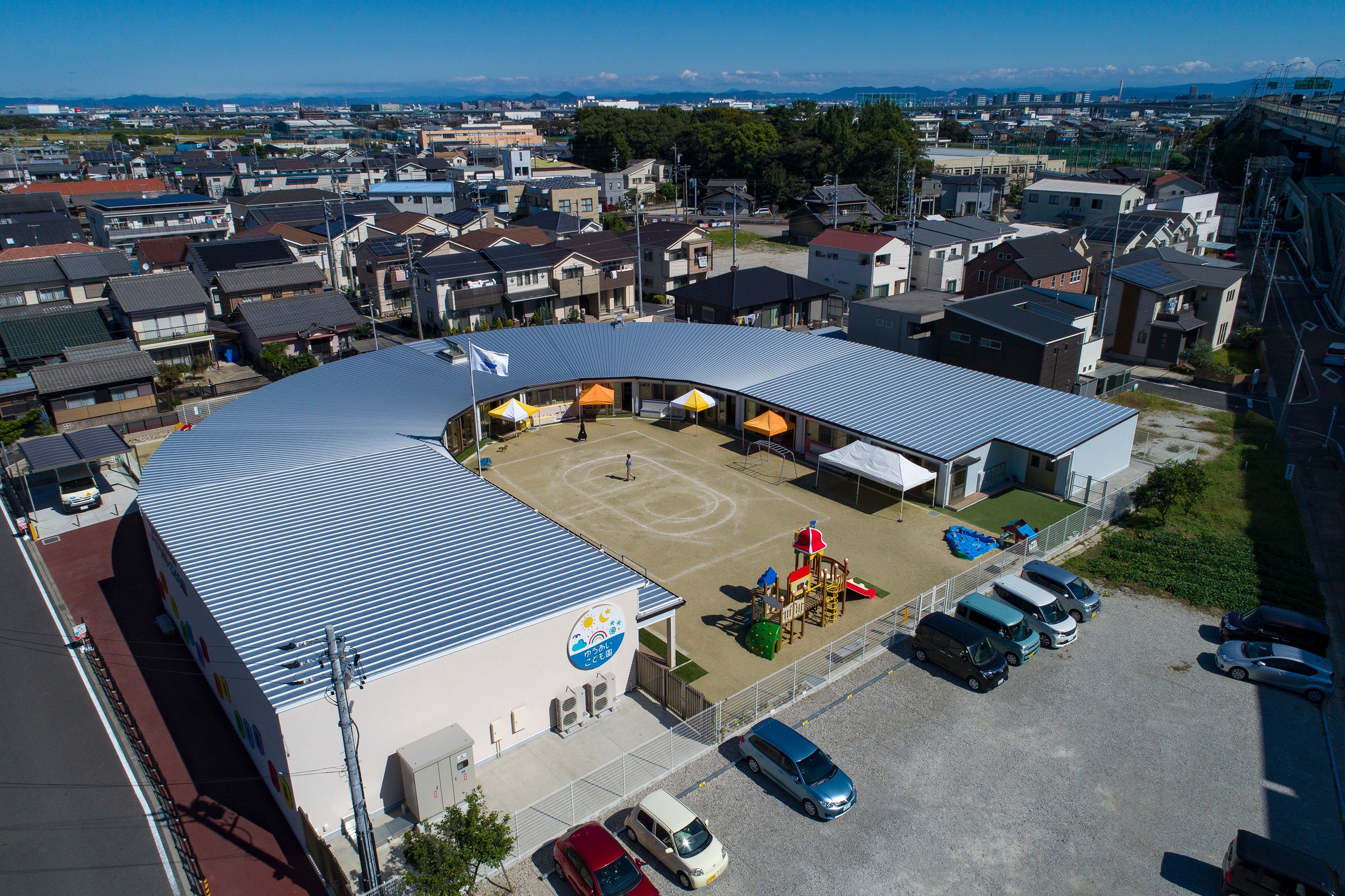 SE構法による中高層木造建築　幼稚園