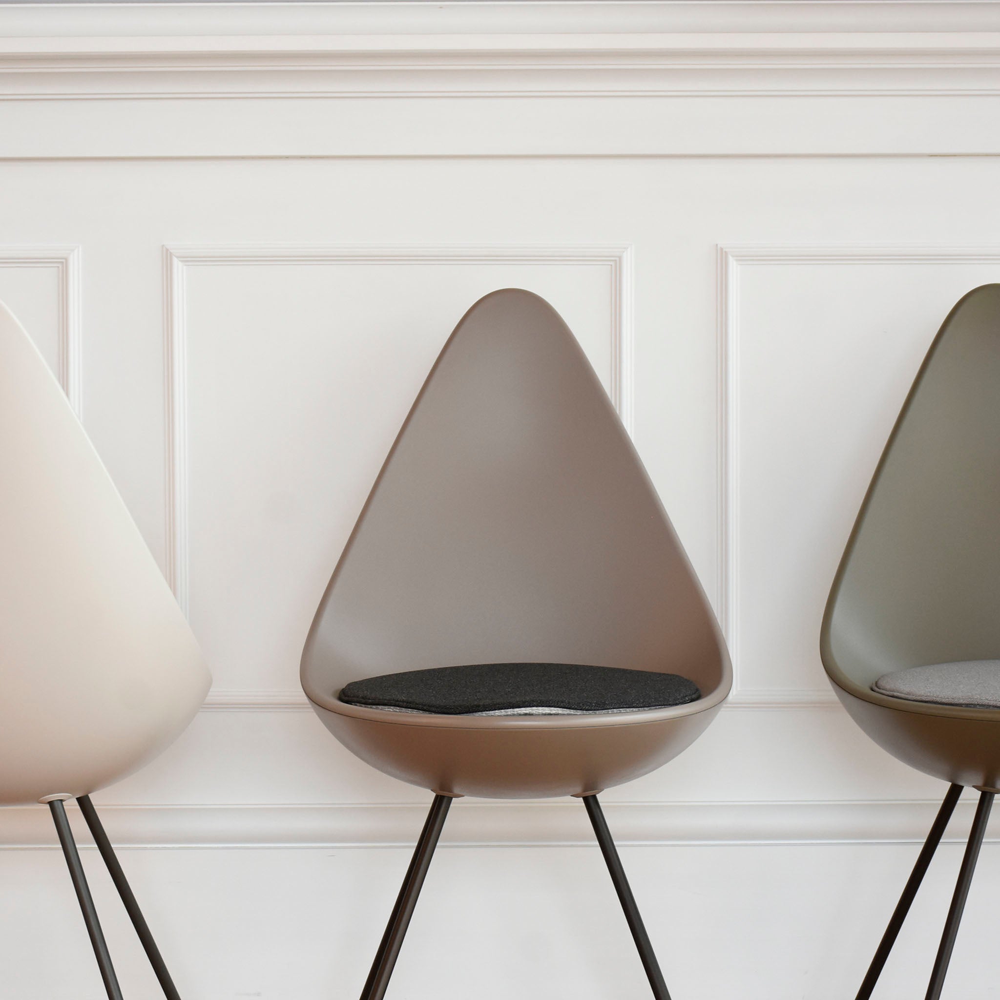 【A賞】 DROPチェア (FRITZ HANSEN)：1名様