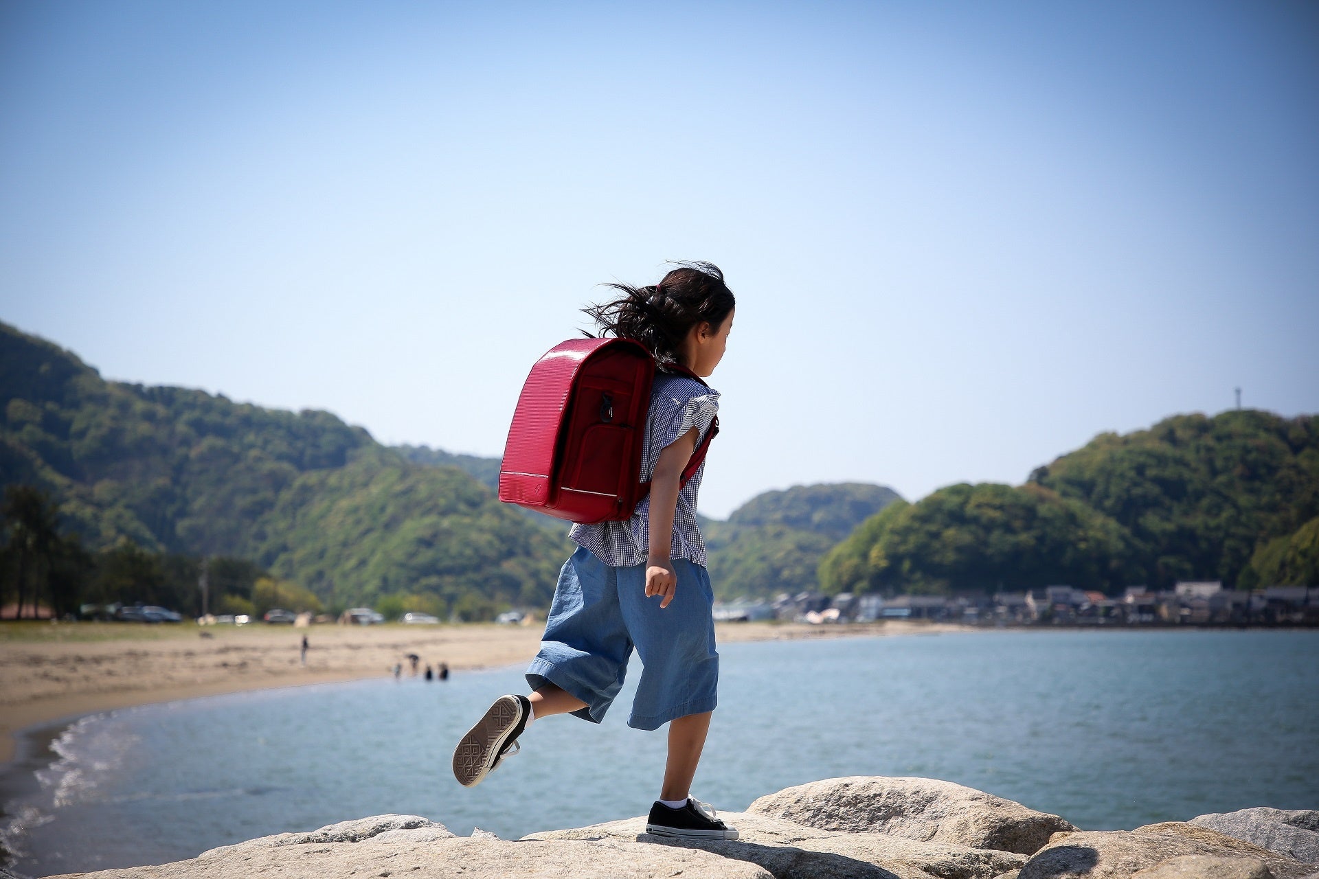 漁網再生ナイロンからできたスクールリュック【UMI】を北海道厚岸町の