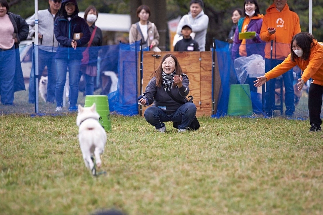 たくさんの団体スタッフに見守られながら、ゲームで元気な姿を見せることができました