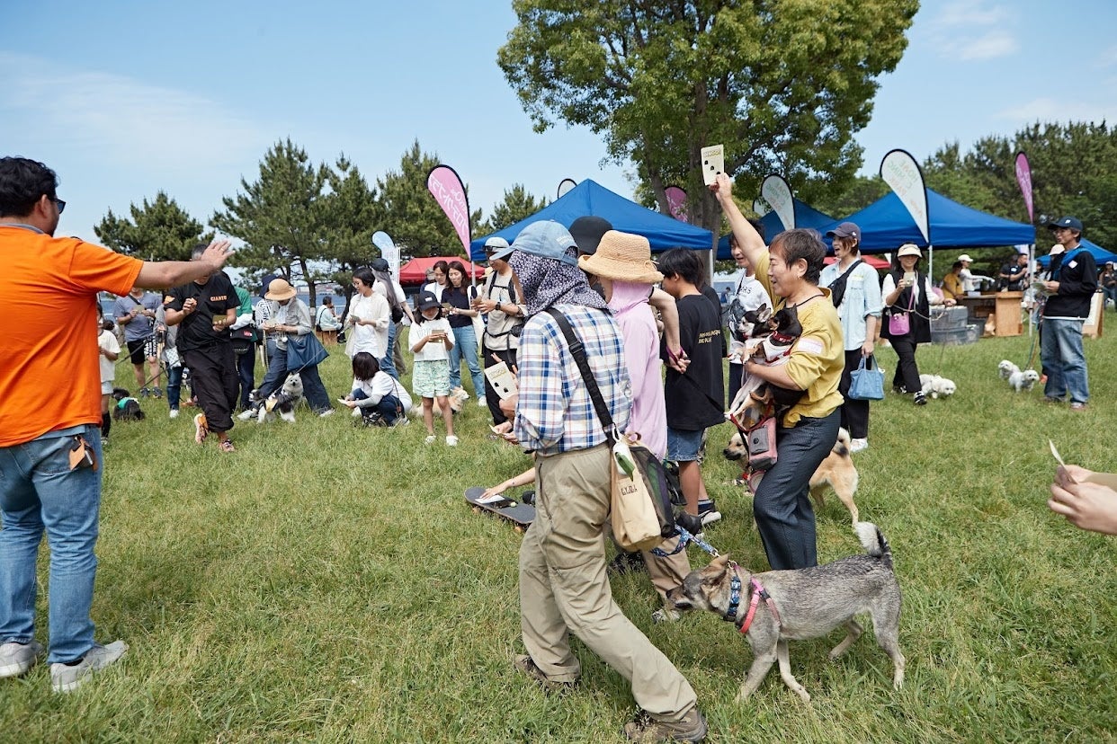 景品を懸けてひときわ盛り上がりをみせたペットヘルスケアクイズ・ビンゴ大会