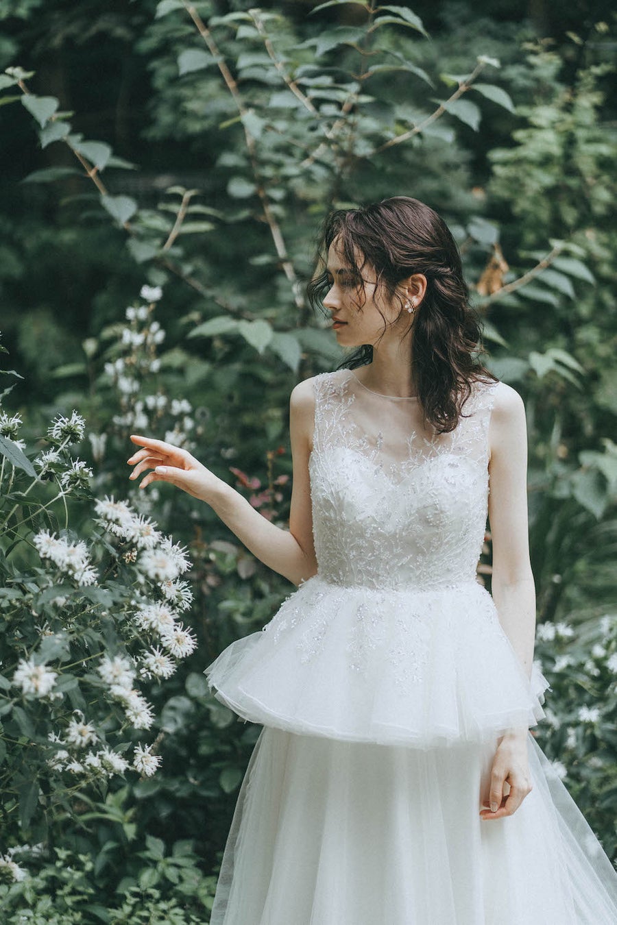 ペプラムトップス+チュールスカート