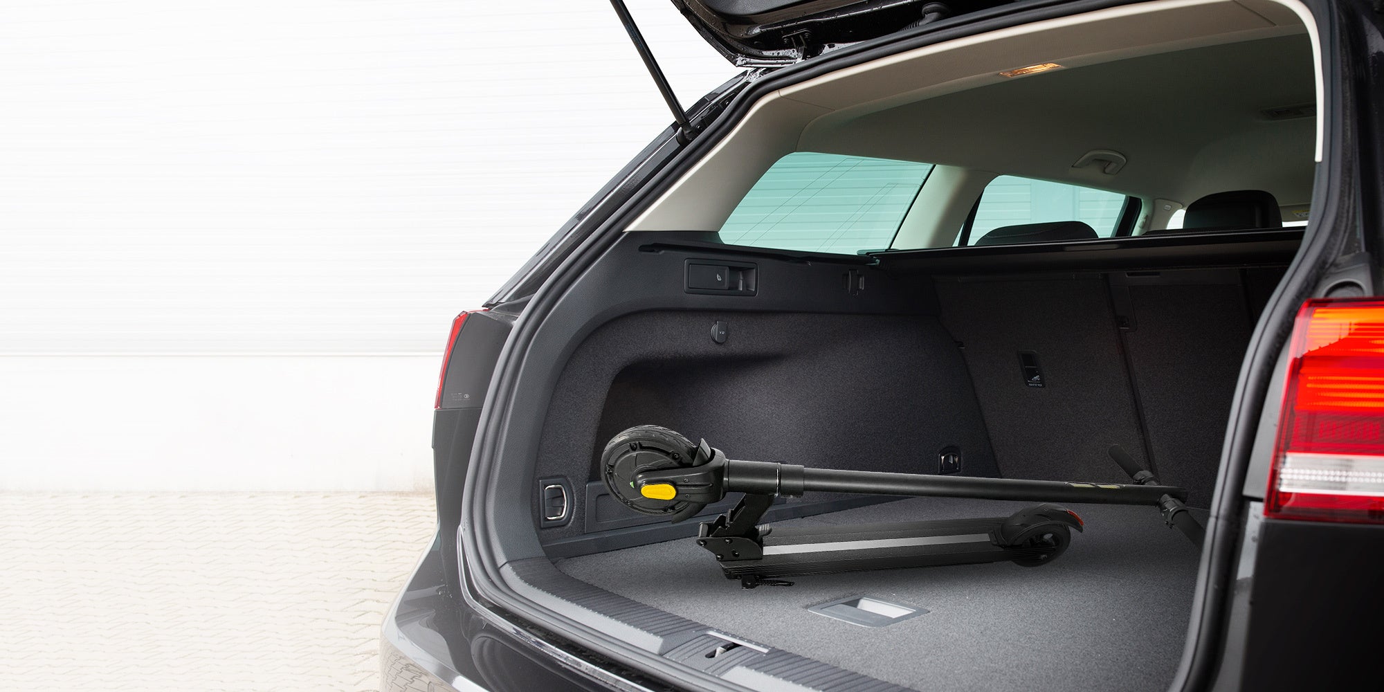 ３秒で折りたたみ可能でコンパクト