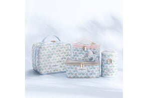 〈新品未使用〉石井美保 cath kidston マルチケース キャスキッドソン 4775-554-