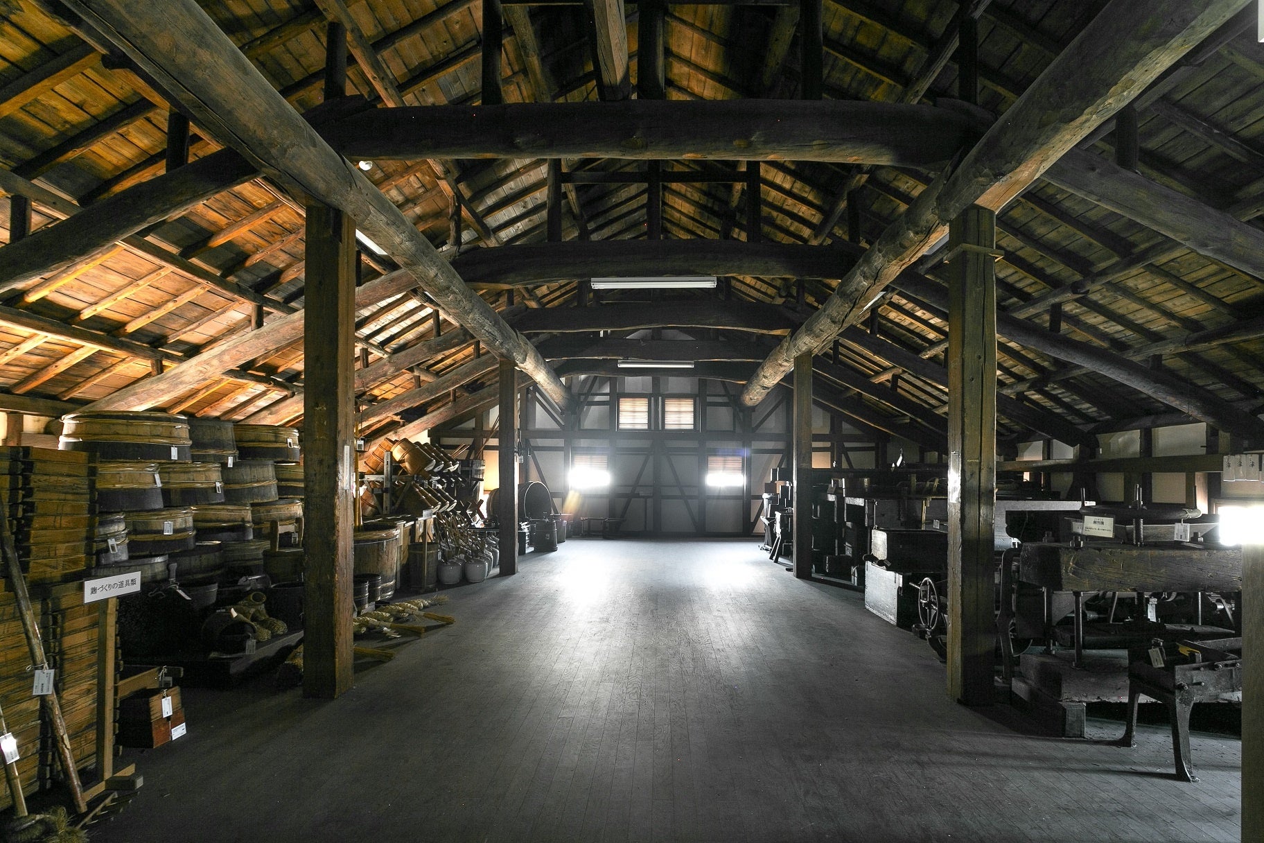 酒蔵の今昔（内蔵酒造場内）