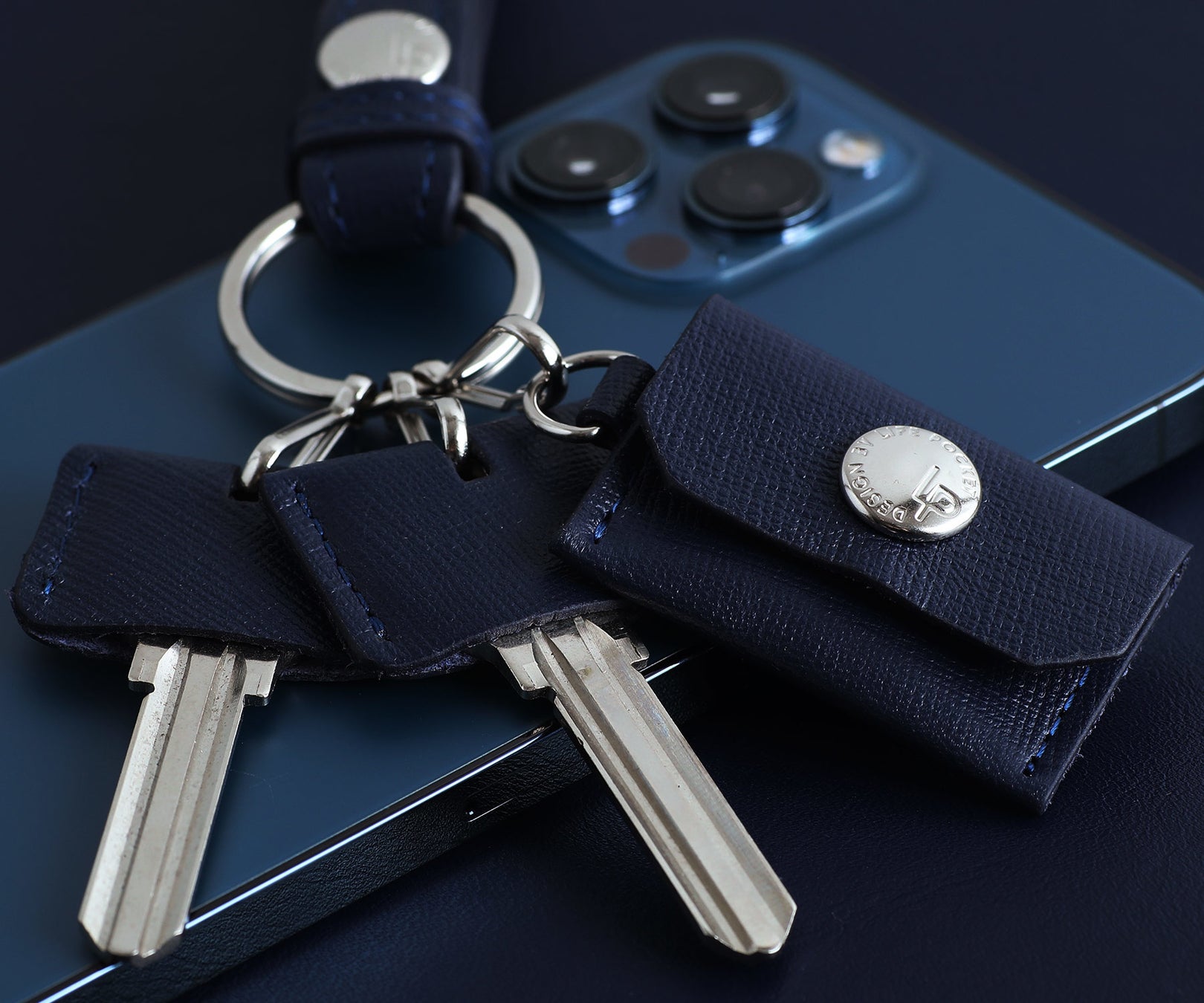 新製品 もう鍵が迷子にならない なくさないキーリング できました Life Pocket Smart Key Ring Saffiano がmakuakeで先行受注開始 株式会社ライフポケットのプレスリリース 新製品 もう鍵が迷子にならない なくさないキーリング できました Life Pocket Smart Key Ring Saffiano がmakuakeで先行受注開始 株式会社ライフポケットのプレスリリース
