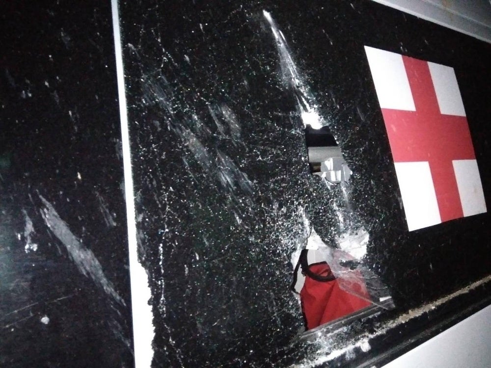 ウクライナ東部ドネツク州セリドーブの病院にミサイルが直撃し、病院と救急車2台が被害を受けた＝2023年11月21日 © MSF