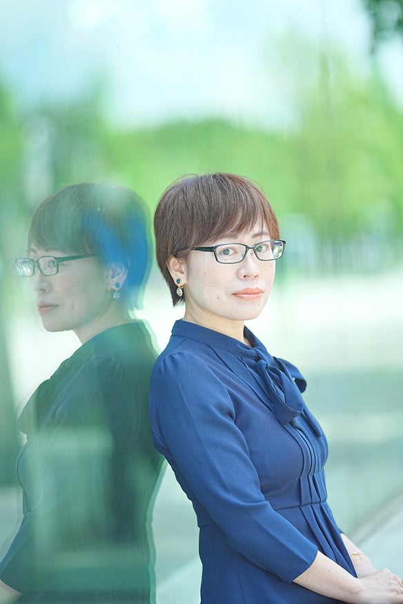 寺地はるなさん　撮影山本まりこ