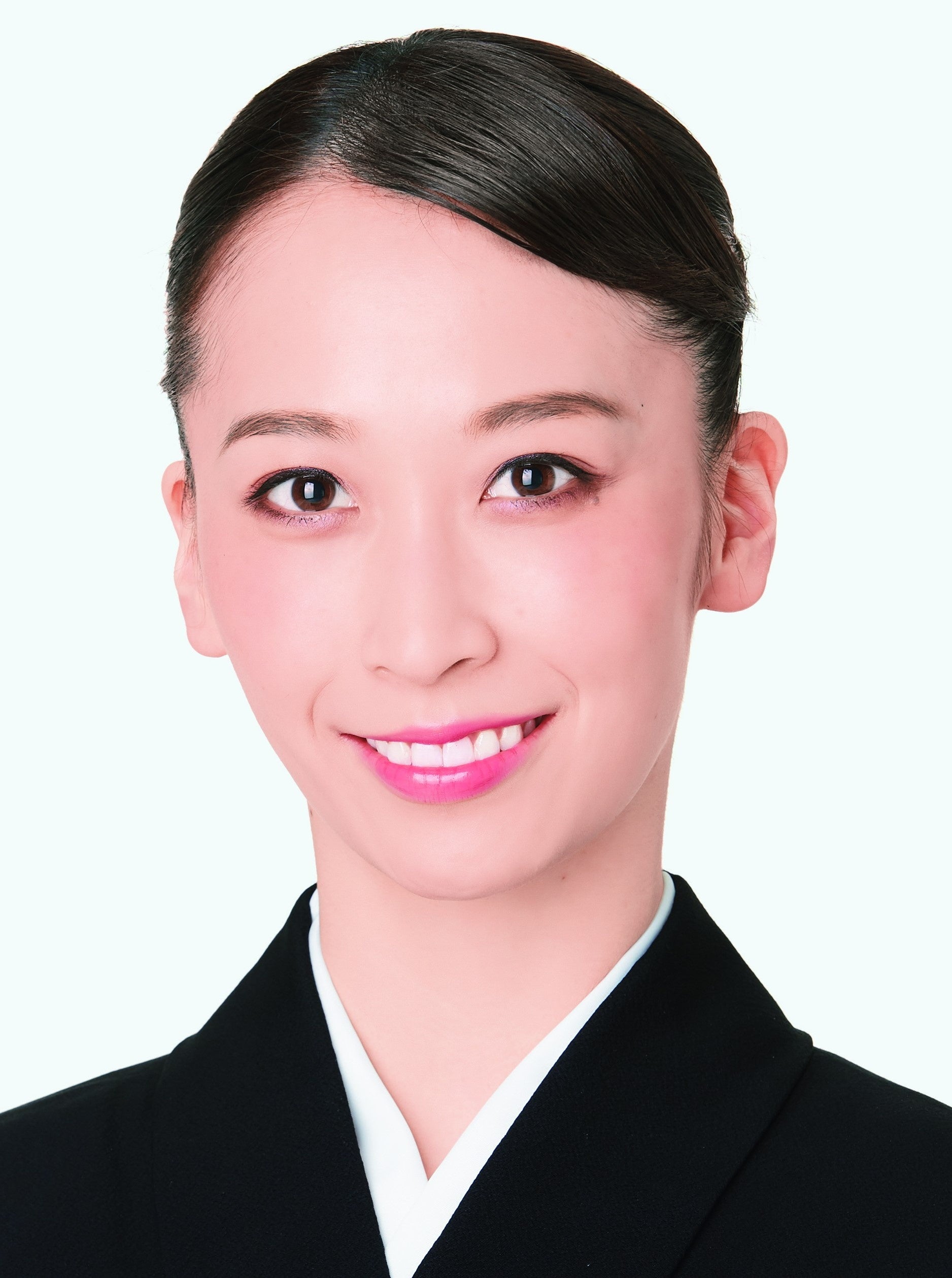 海乃美月©宝塚歌劇団