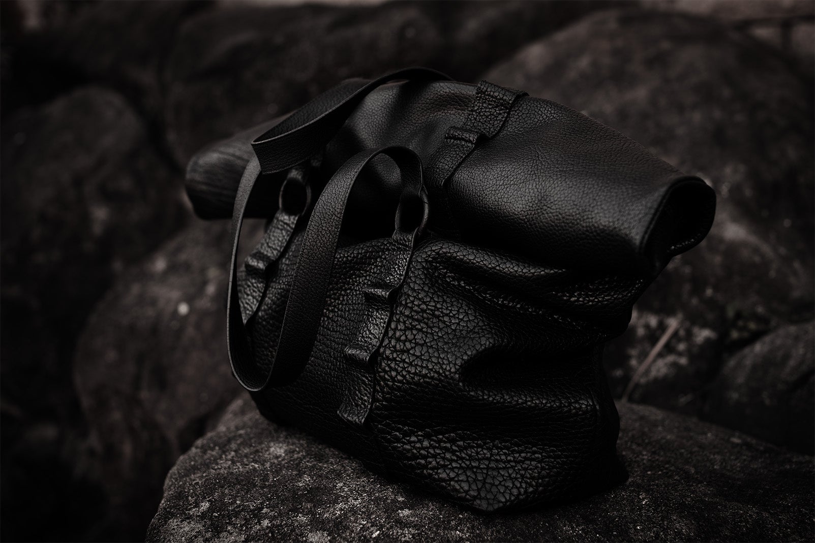 最終値下げ 実物写真あり☆DDレザーハンドルバッグ BLK 新品未使用 サドル・シングルバッグ | Xross クロス バイカーズグッズ