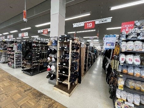 綿半ホームエイド庄内店、店内リニューアル! | 綿半ホールディングス株式会社のプレスリリース