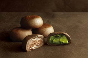 あづみの茶胡蝶庵の冬の定番「生チョコまんじゅう」販売開始!