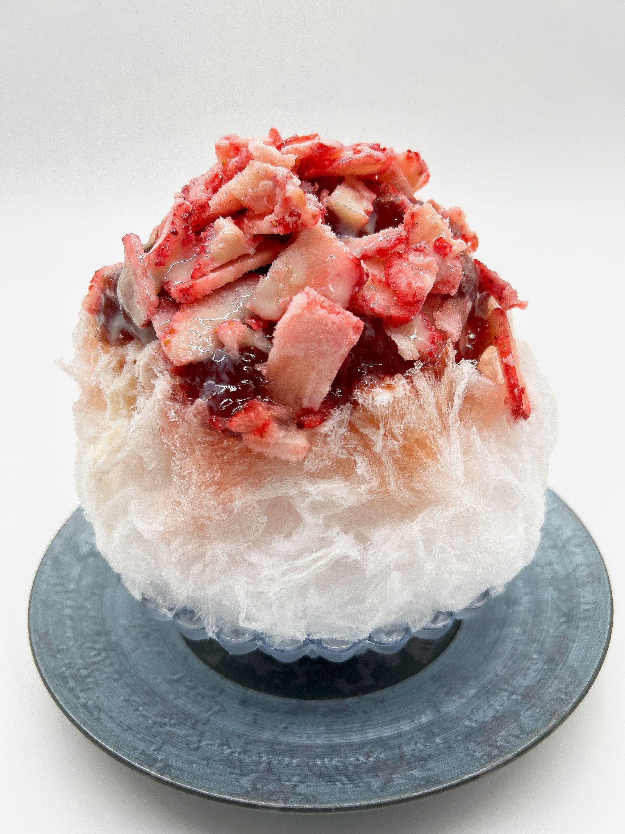 あまクイーン苺シロップのかき氷（ゴルフ場レストラン）