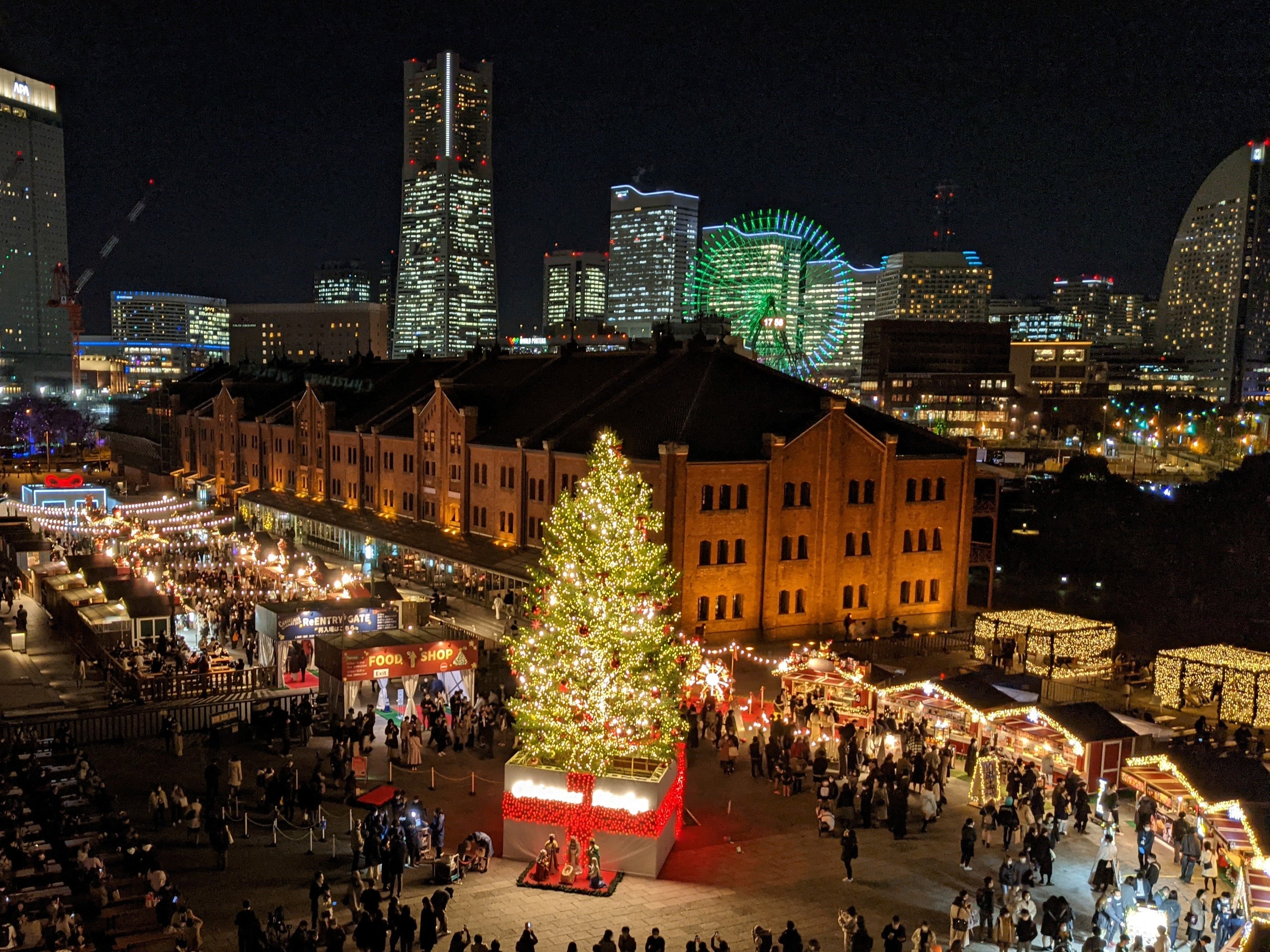 【ザ・カハラ・ホテル＆リゾート 横浜】フェスティブシーズンの横浜の華やぎを巡る旅へ「『Christmas Market in 横浜赤レンガ倉庫』優先入場ペアチケット（プレミアムマグカップ付）ステイ」