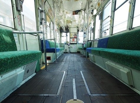 《対象車両　1205号　車内》
