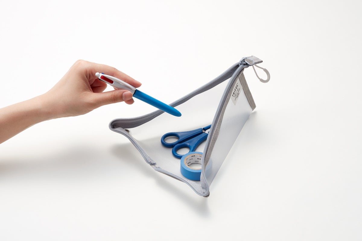 トレーになるポーチ「トライフル」メッシュタイプ発売 | ダイゴー株式