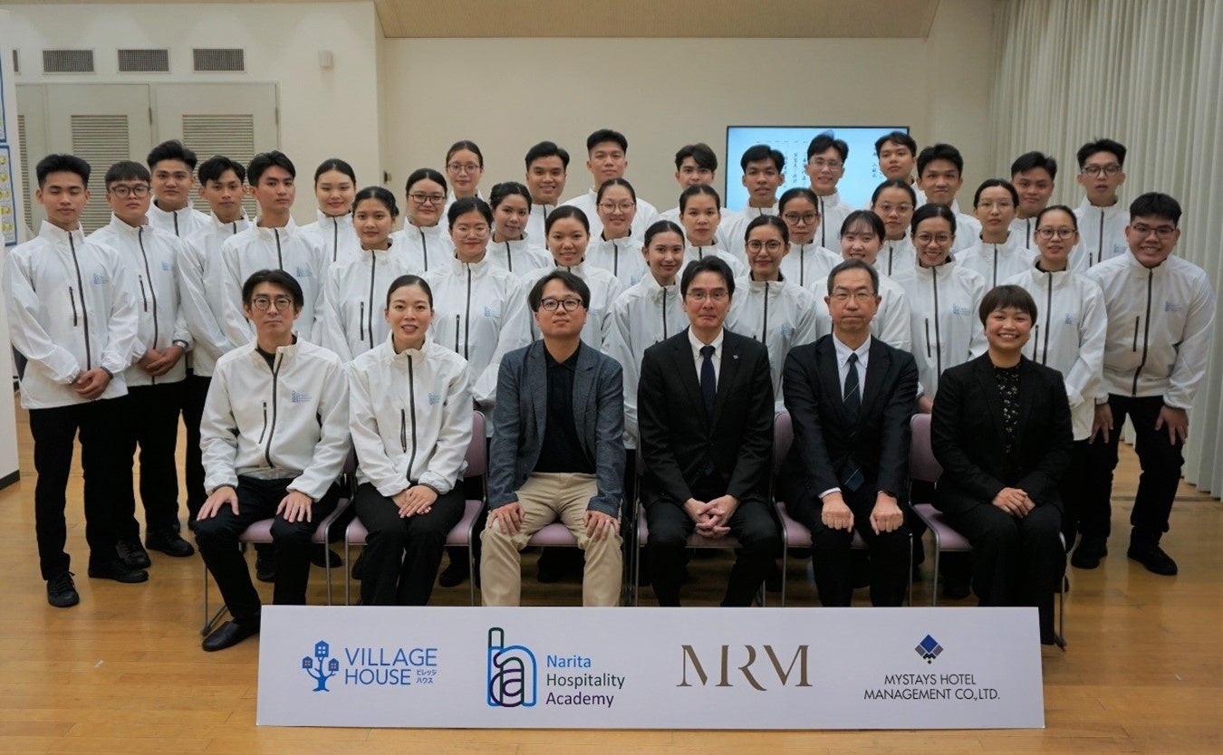 (11月12日の入校式に参加した第7期生ベトナム人技能実習生)