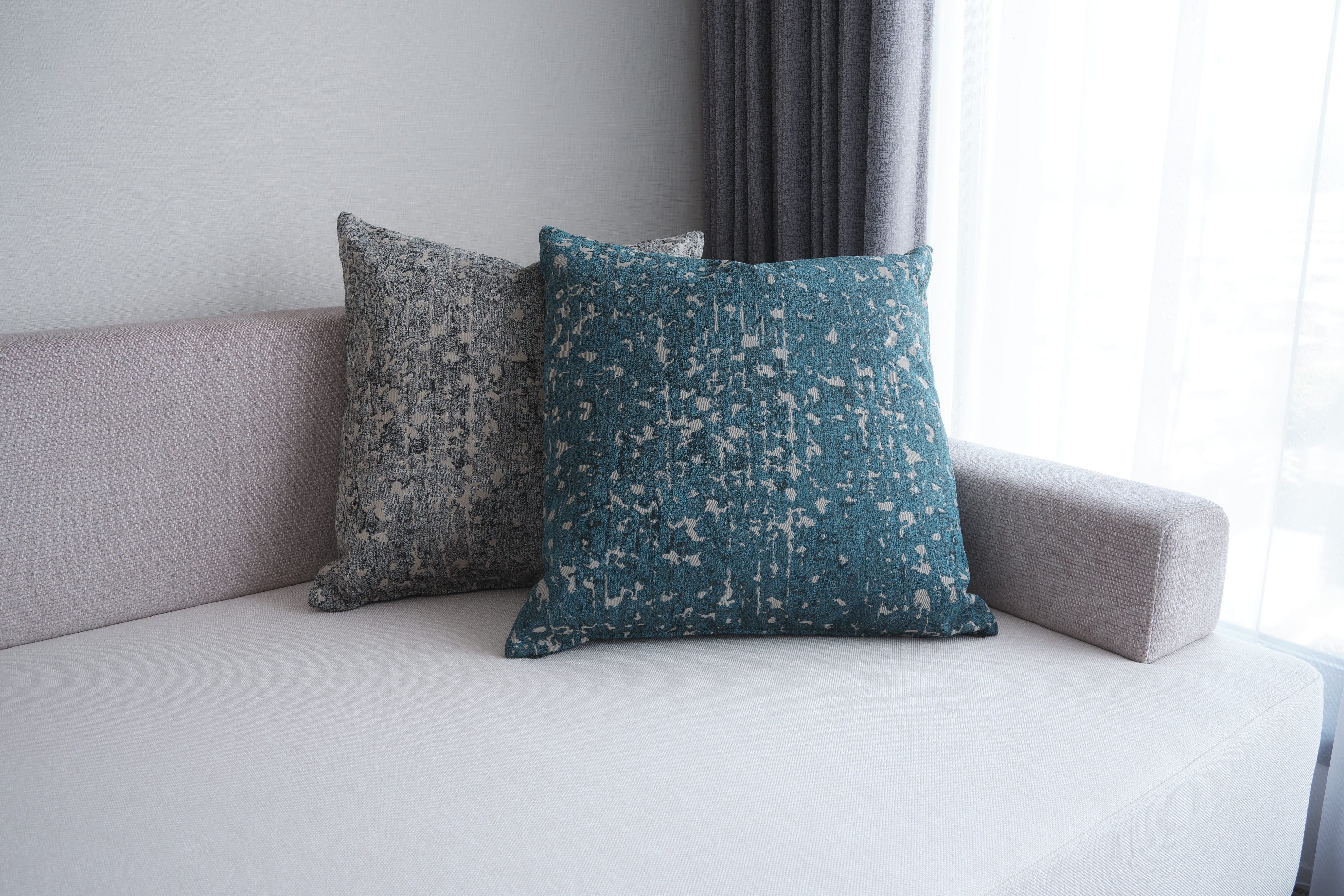 ユニバーサルルームwithヘラルボニー