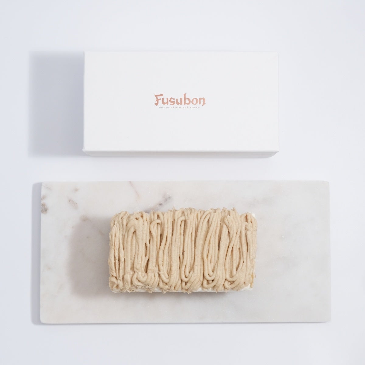 フスボン・モンブランタルトとパッケージ真俯瞰